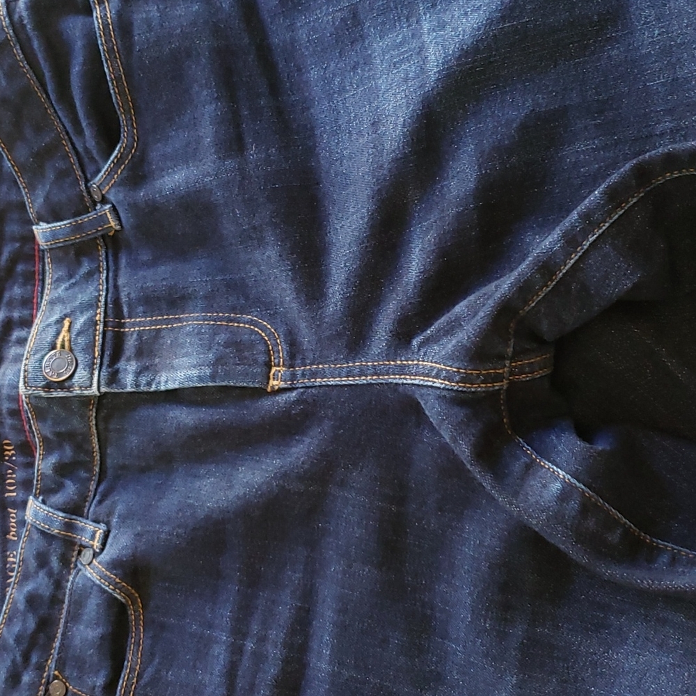 Talbots Heritage Bootcut Darkwash Jean (Petite) - Picture 8 of 10